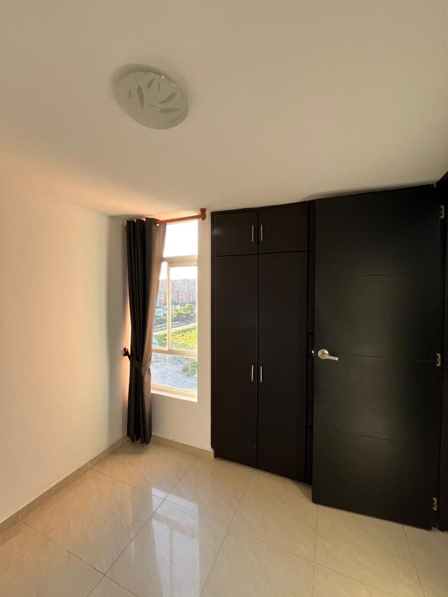 Cra. 93d #6-30, Bogotá, Colombia 3